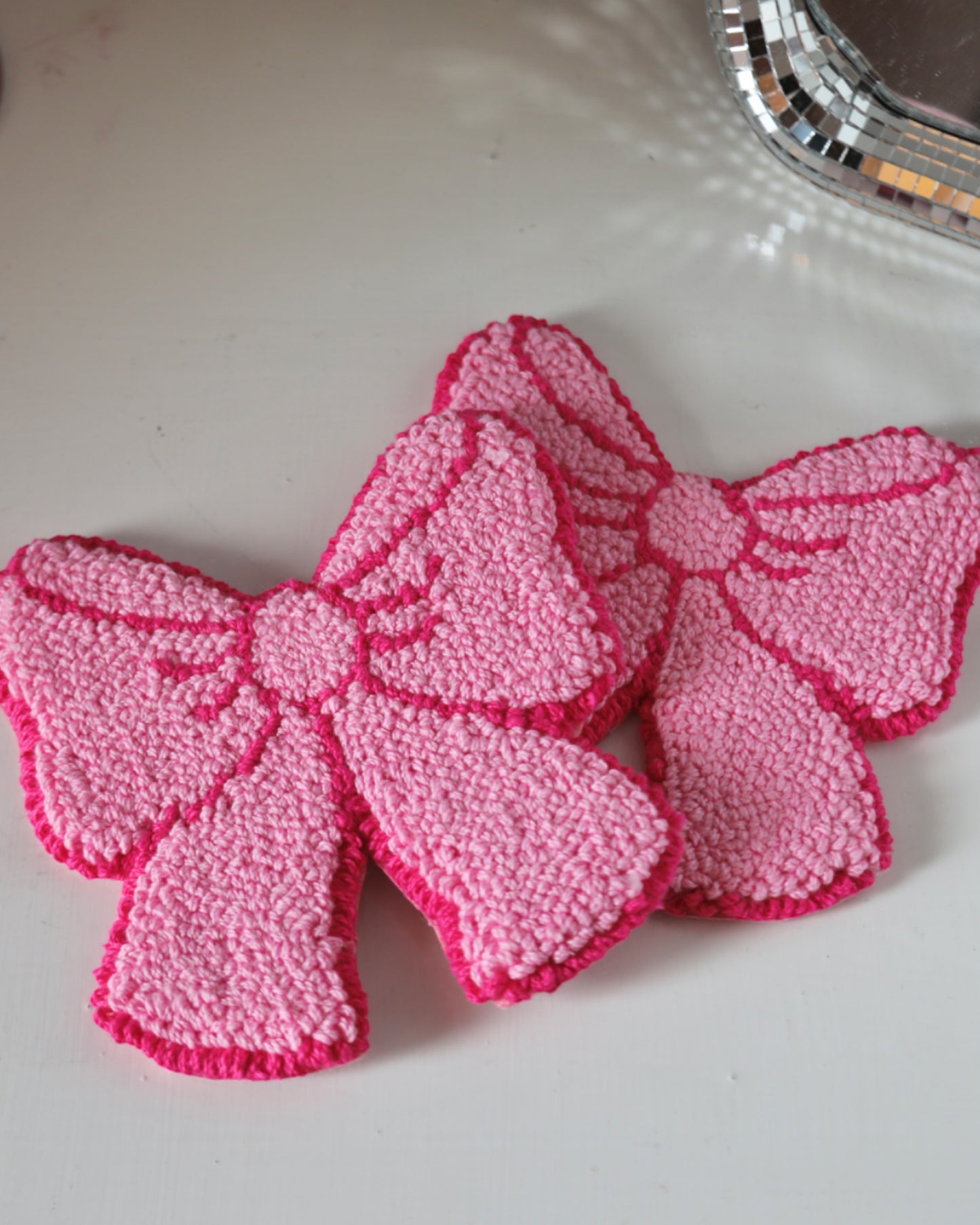Pink Bow Tufted Mug Rug (Set of 2)