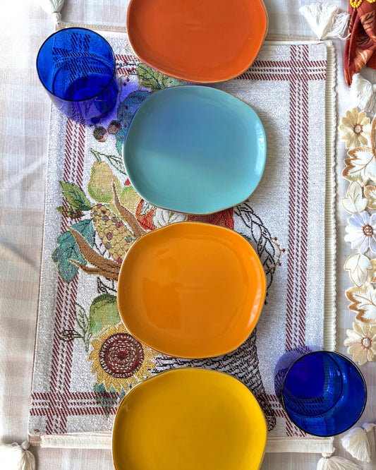 Pebble Appetizer Plates in Dune (Set of 4)