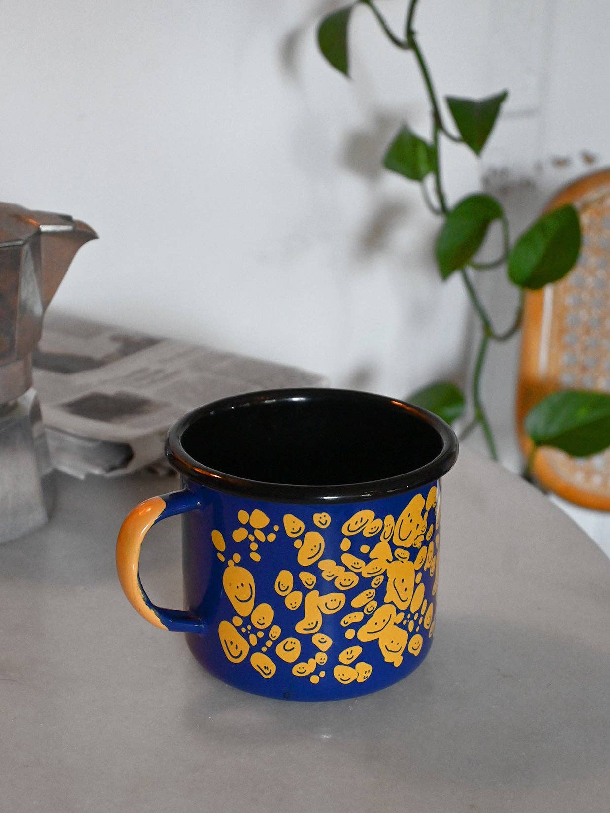 Speckled Smileys Enamel mug