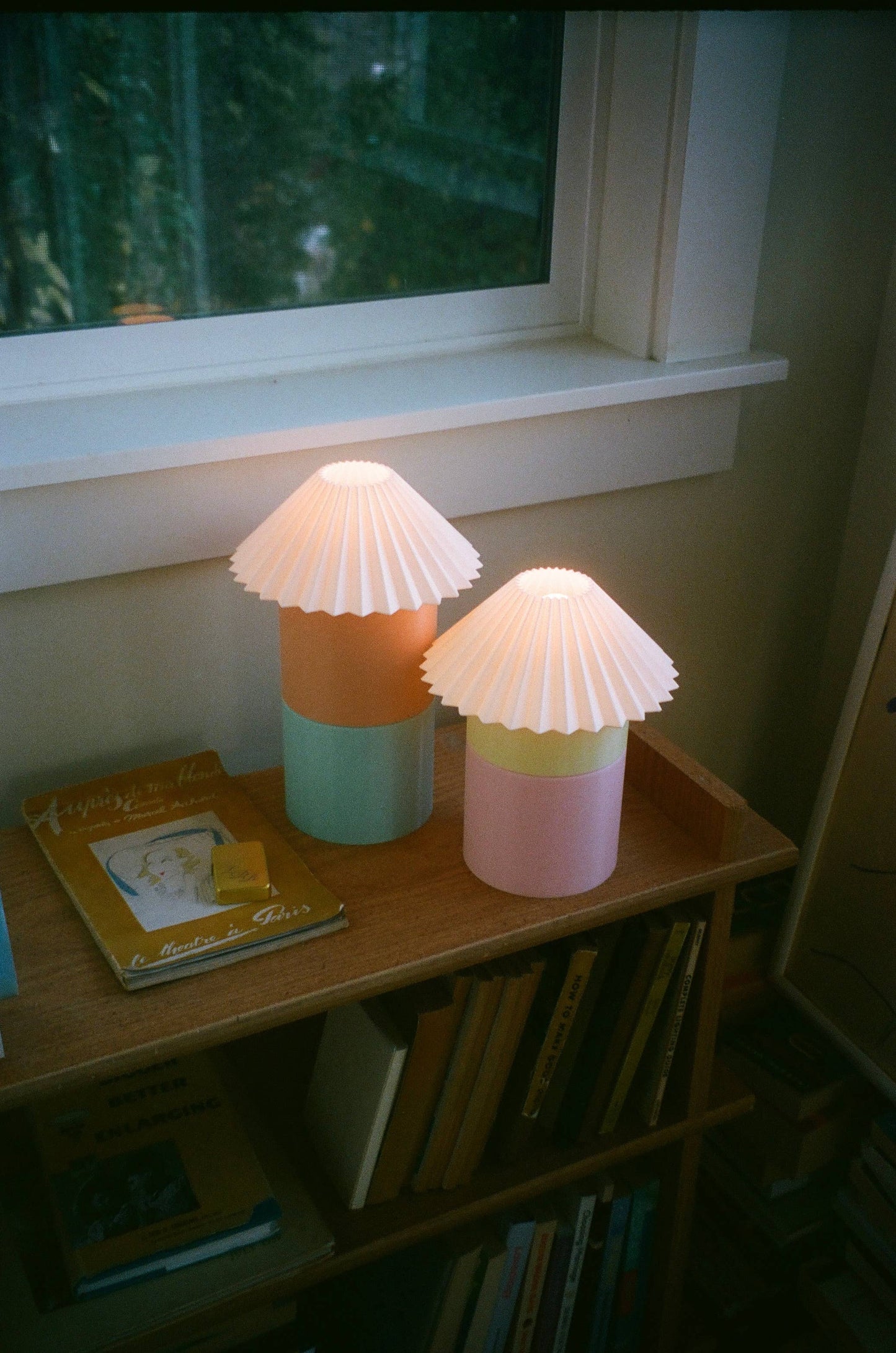 Cici Lamp (Large) in Peach + Sky