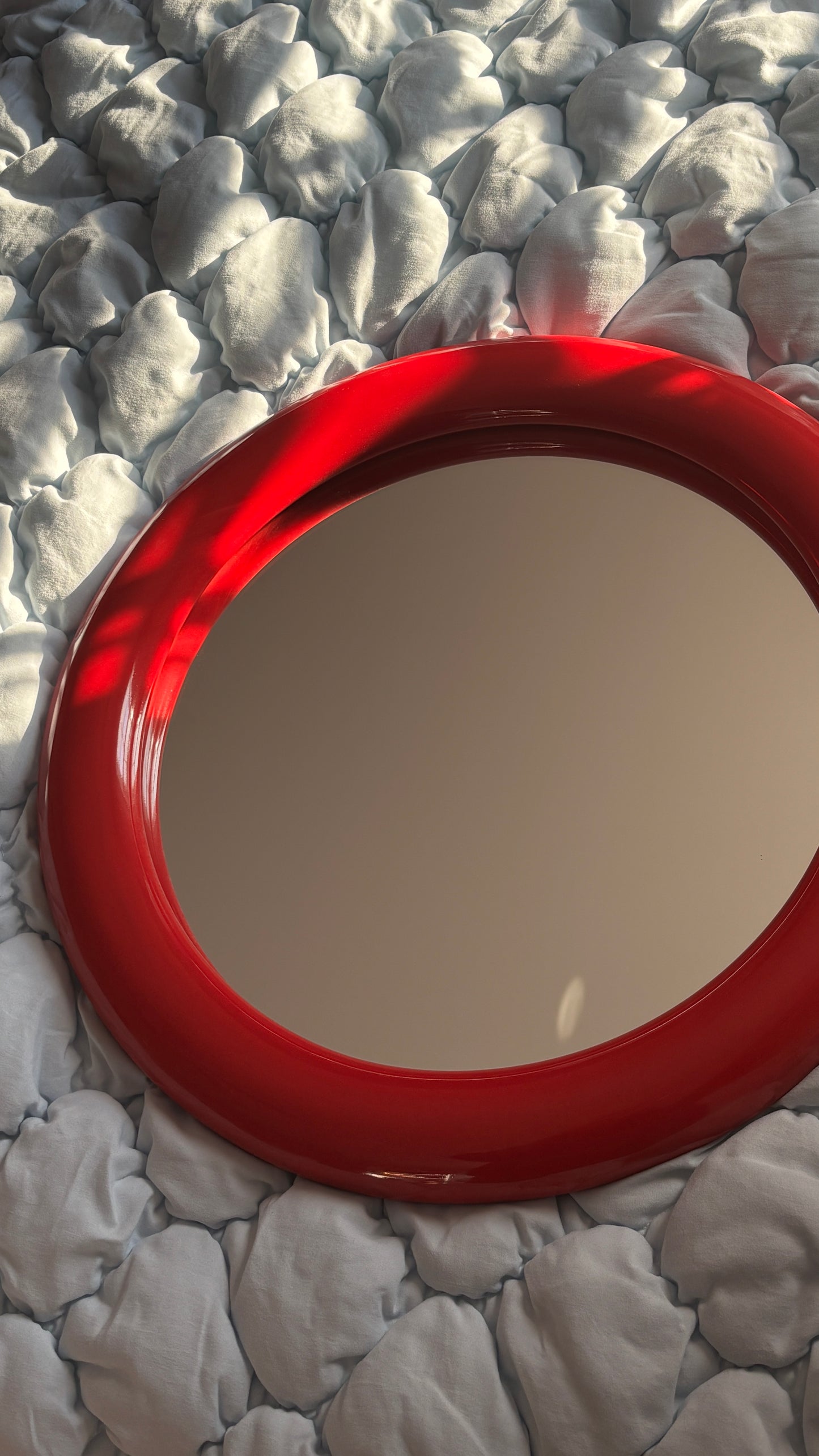 Duplum Mirror in Cherry Red