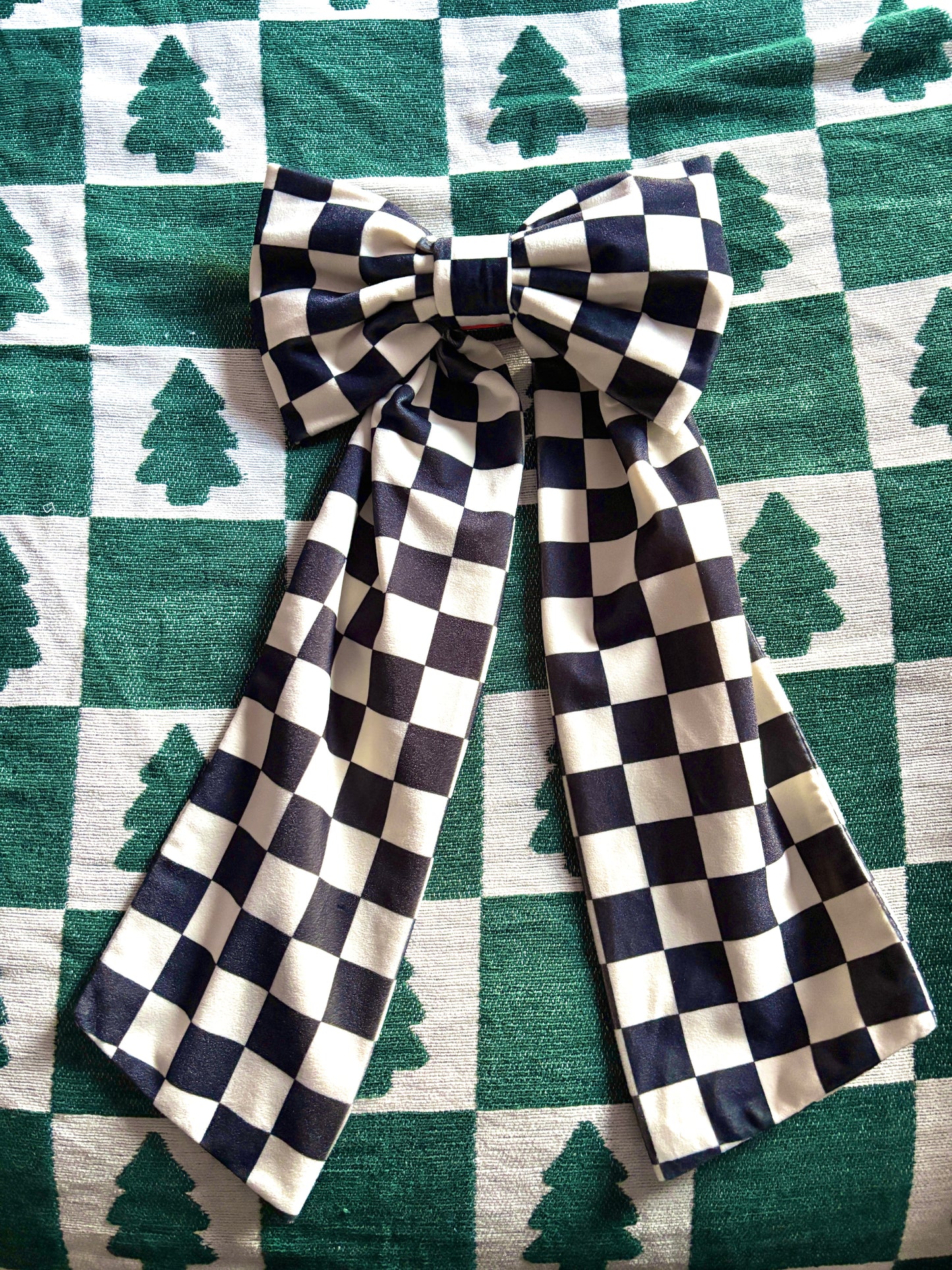 Not-So-Mini Velvet Bows (Multiple Colors)